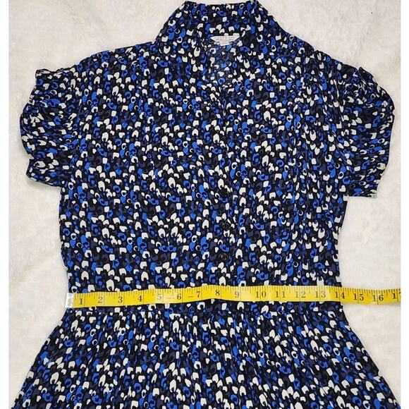 I Love H81 Mini Blue Floral Short Sleeve High Neck Printed Dress, Size Small - Picture 7 of 7